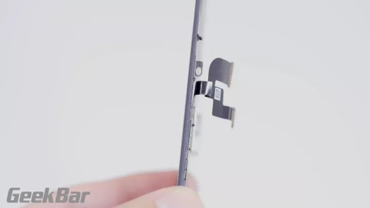 ディスプレイ配線