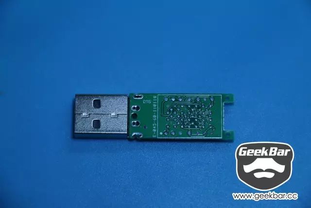 クイックメモリチップのボンディングパッド