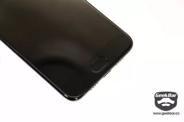 指紋認証ホームボタン