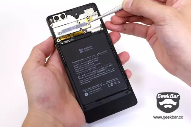 配線ストッパー