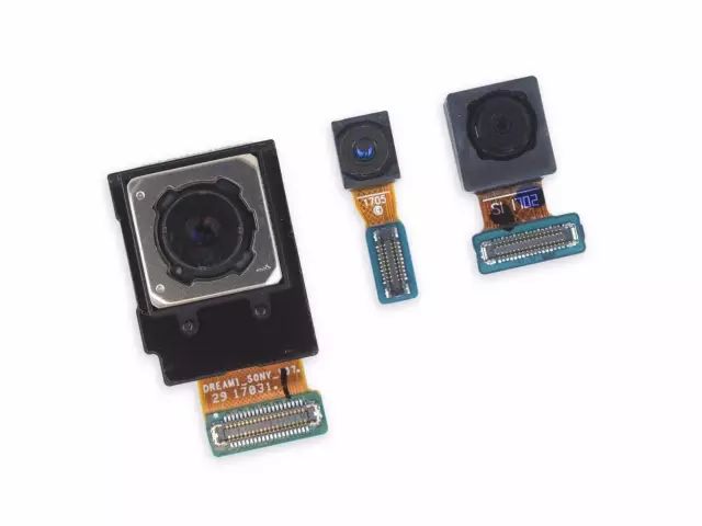 メインカメラやインカメラ