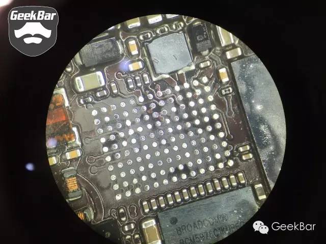 マザーボードのパッド