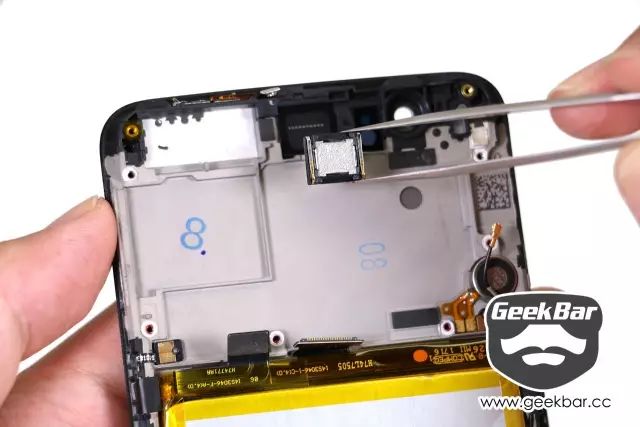 受話器を取り外す