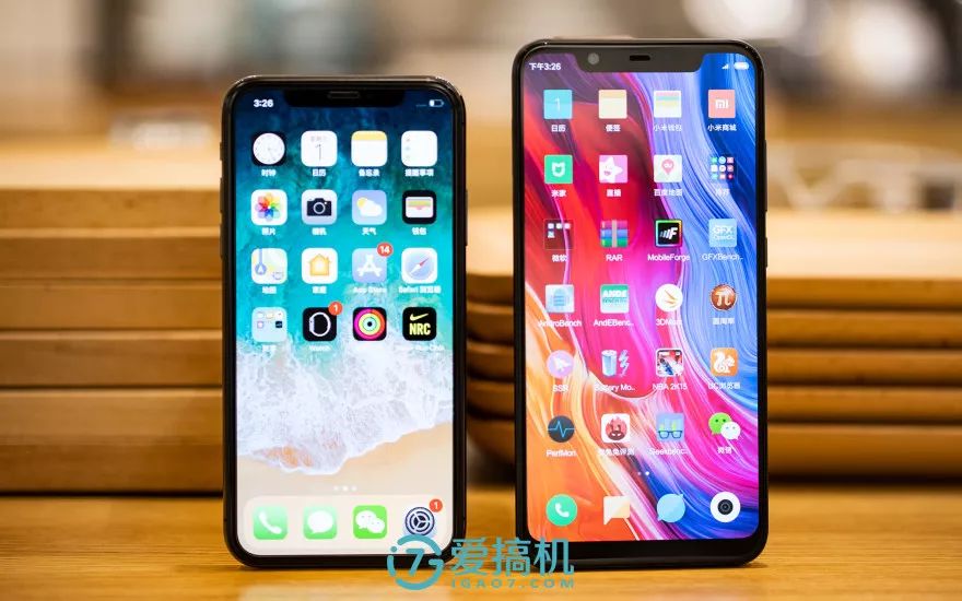 iPhoneXとの比較