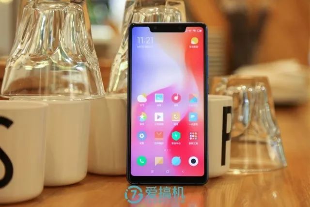 Mi8SE