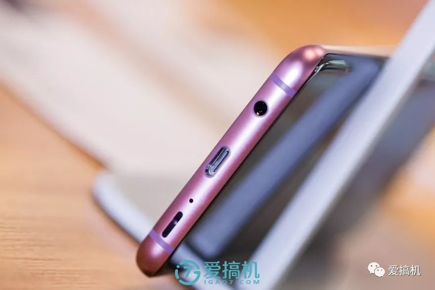 イヤホンインターフェース