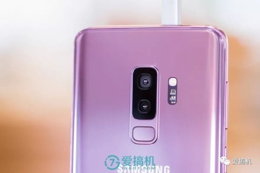 デュアルカメラ