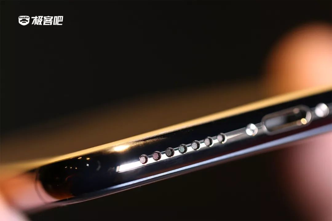 iPhone XS Maxゴールド