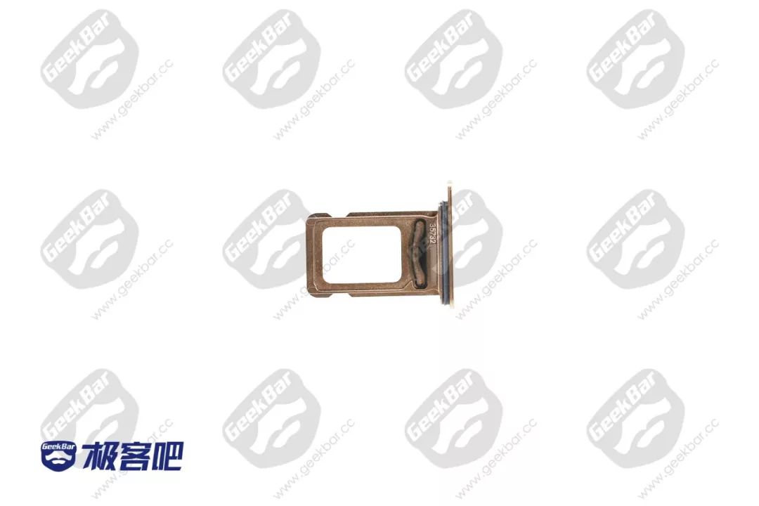 simカード | iPhone XS Max分解