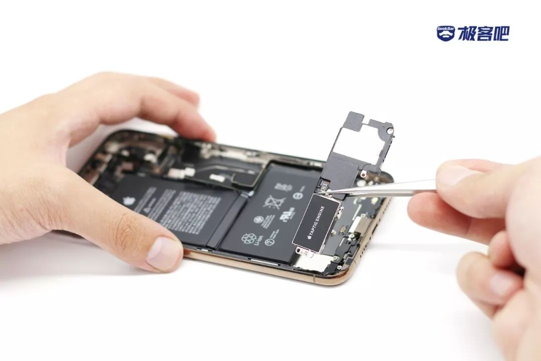 接続配線 | iPhone XS Max分解