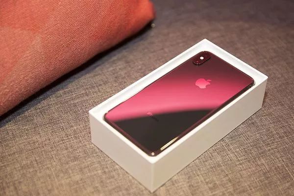 新iPhoneXS MAX 背面