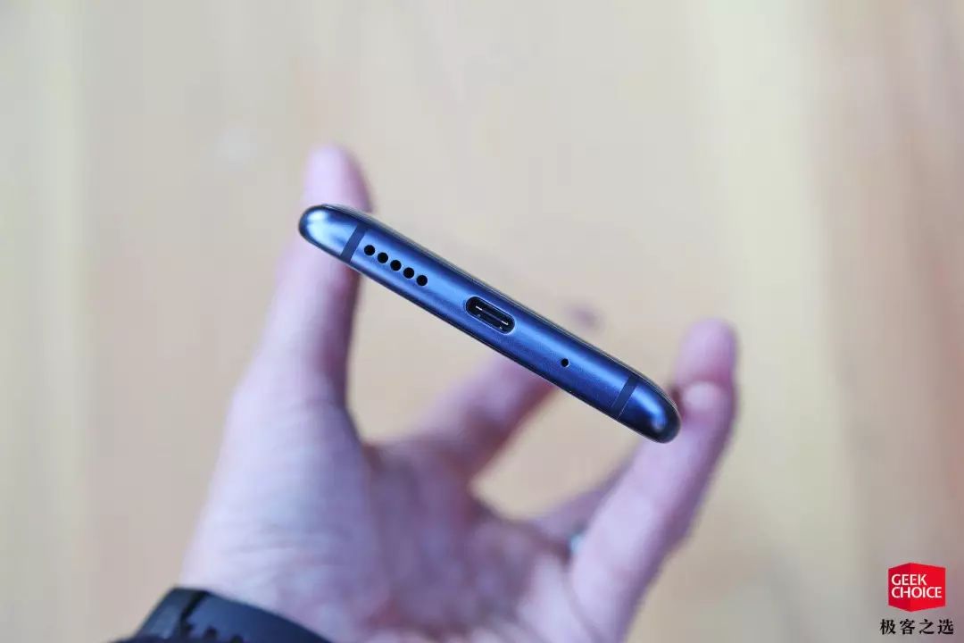 TypeC充電ジャック