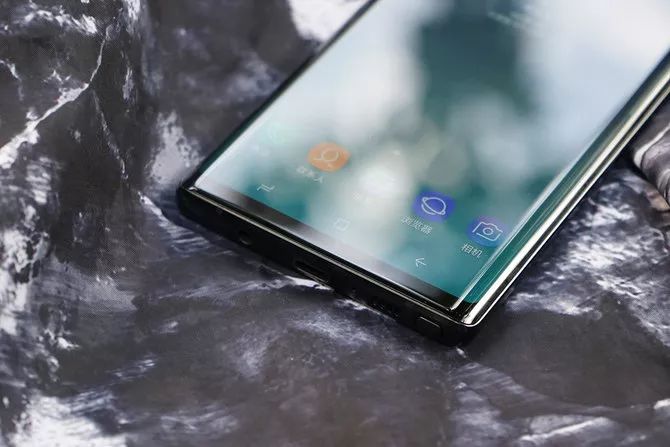 Galaxy　Note9　ディスプレイ