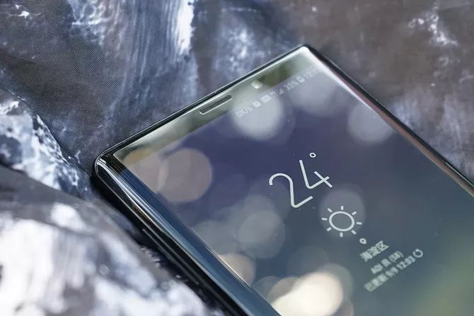 Galaxy　Note9 ディスプレイ