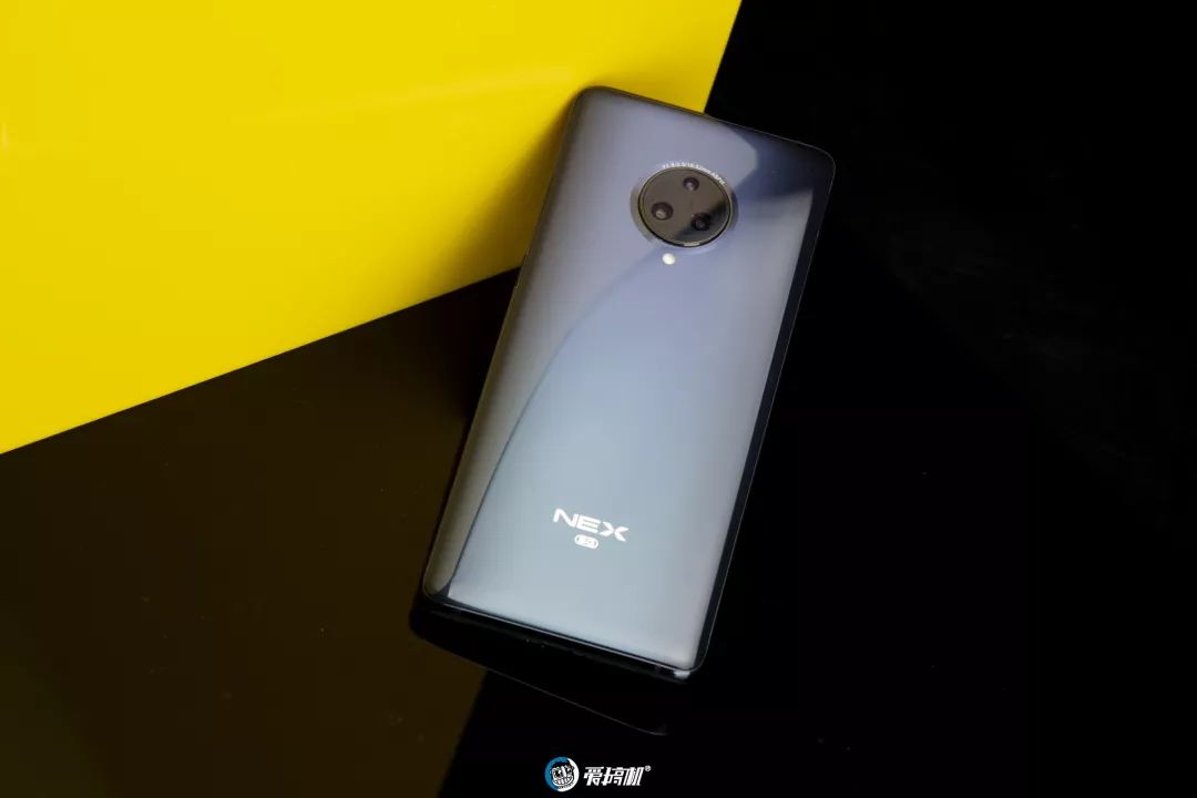 Vivo NEX3 5G版レビュー体験｜「ウォーターフォールディスプレイ