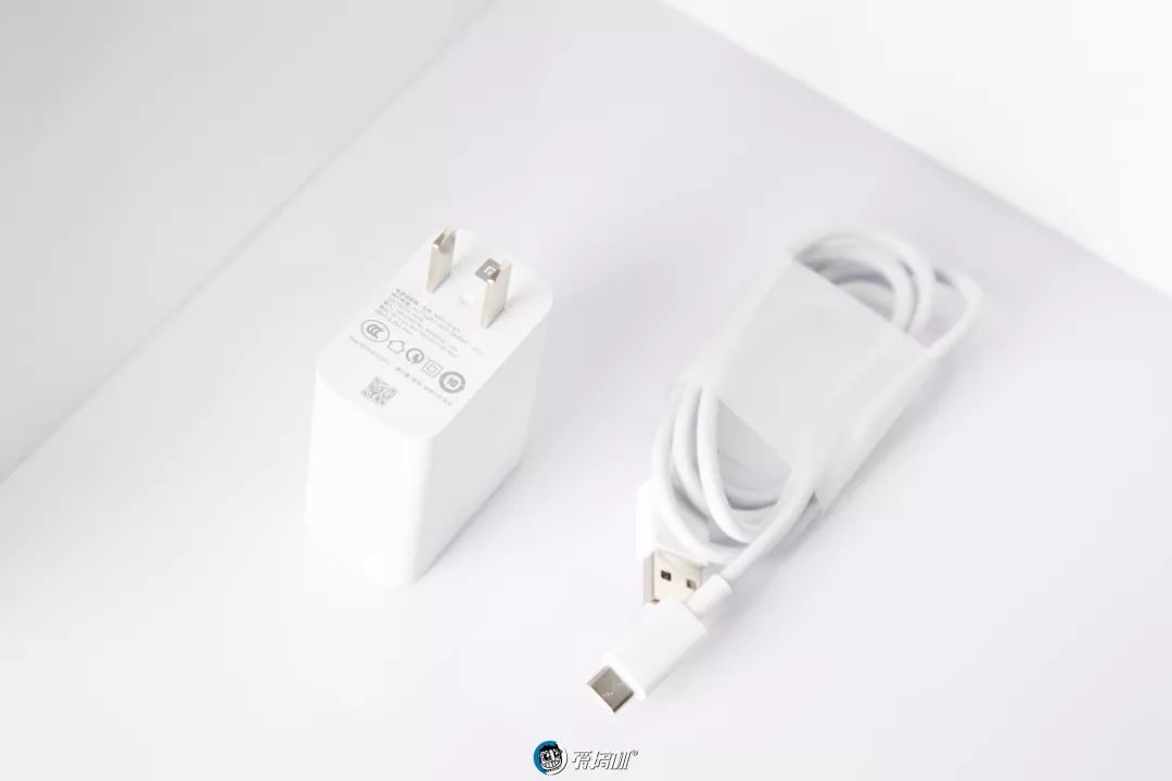 Xiaomi9 Pro 5G 充電器