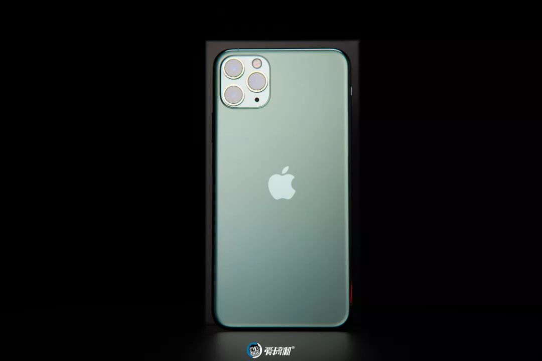 iPhone11　Pro　Max