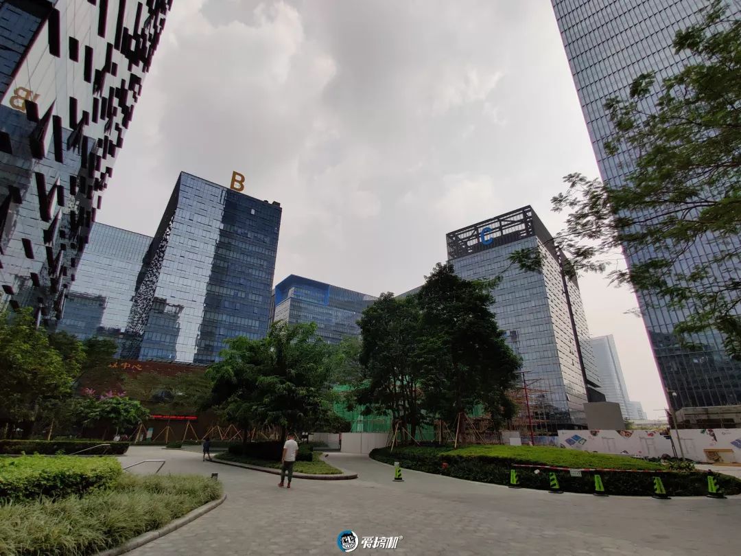 超広角モード写真サンプル②|OnePlus 7T レビュー