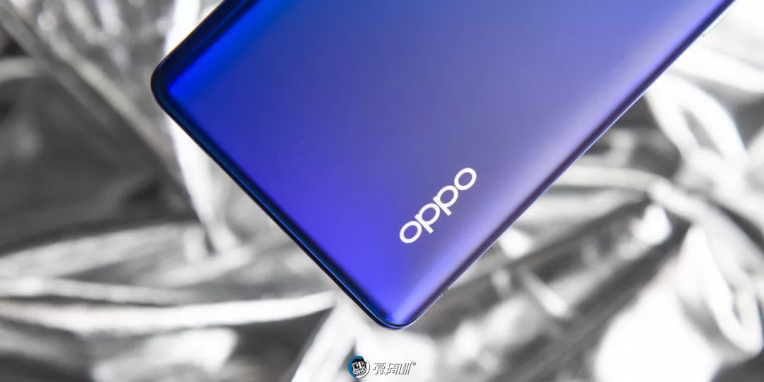 OPPO ロゴ