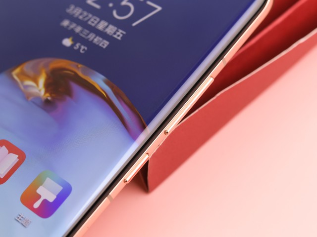 HUAWEI P40 Pro 6.58インチのQuad-Curve Overflow Display